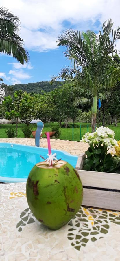 Recanto Vieira Praia Do Estaleiro Balneario Camboriu Exterior foto